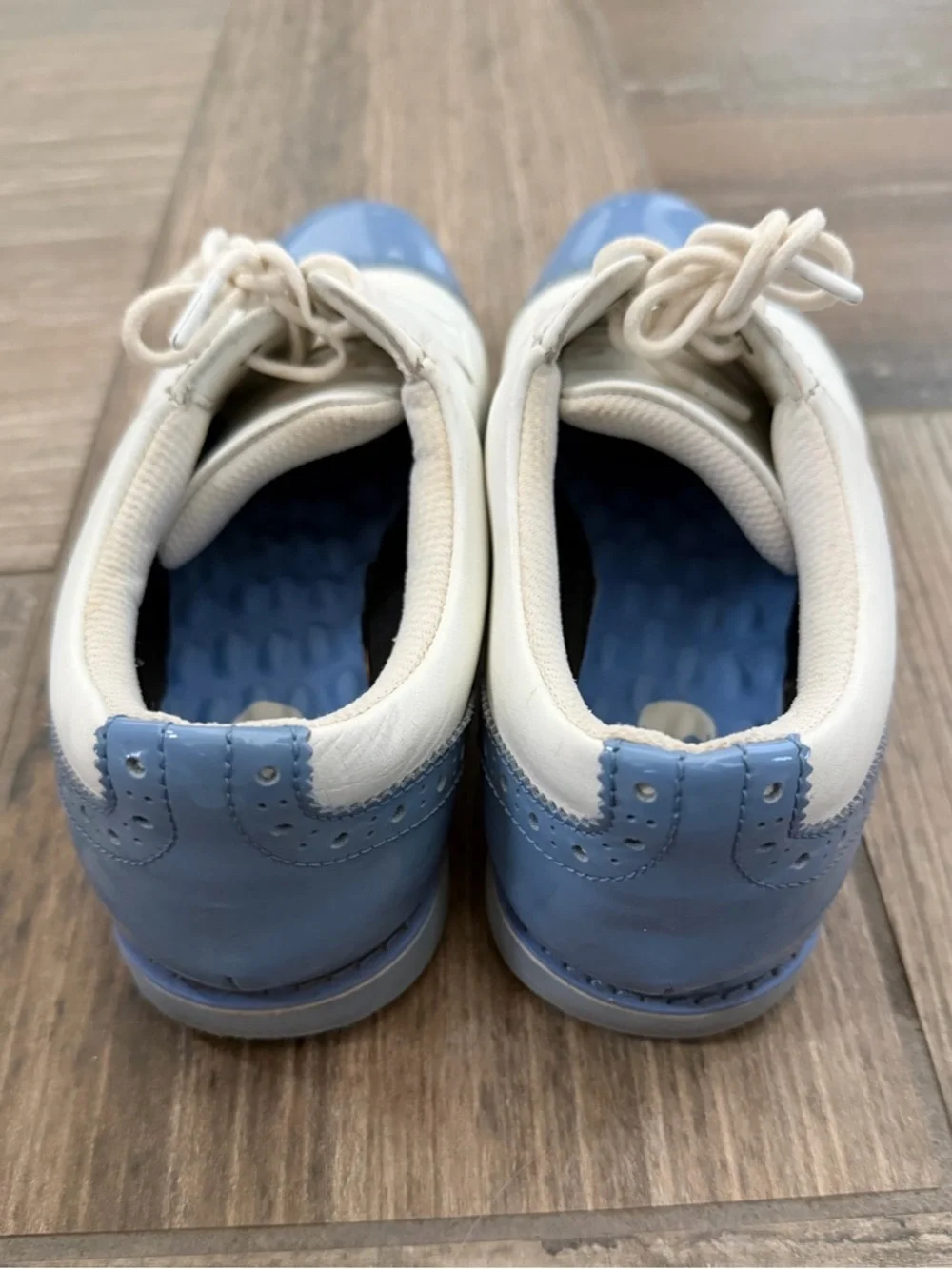 FORE Women's Cap Toe Gallivanter golf shoes size 9.5